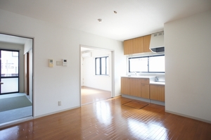 ＬＡＵＲＥＬ　ＩＳＩＺＡＫＩ　Ⅲ 102号-3