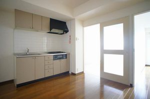 エイトク上大岡 402号-2