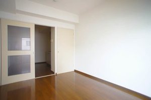 エイトク上大岡 402号-7