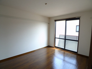 ティアラコート 102号-3