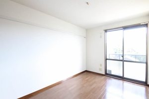 ラピュータ洋光台 202号-2