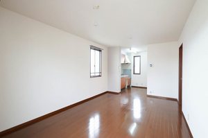 タウンコートＡ 201号-3