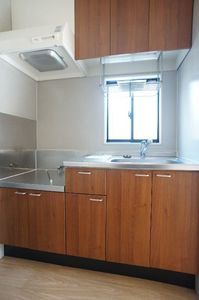 シャテロ勇 201号-8