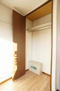 ウェア小田栄 202号-10