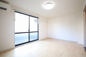 アーデン西戸部 101号-3