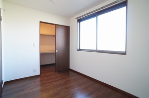 メイプルタウン三番館 101号-7