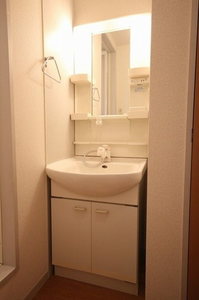 ヴァンヴェール洋光台 202号-9