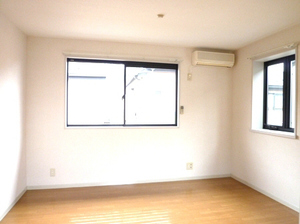 クローバーⅢ 202号-2