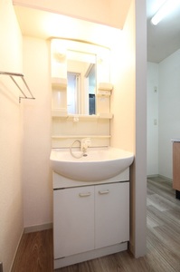 グランドゥール藤ノ木 202号-8