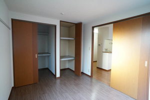 ヴェルデ仲町台A 102号-5