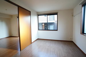 ヴェルデ仲町台A 102号-6