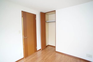 ヴェルデ仲町台A 102号-7