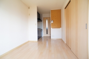 ハーモニースクエアＡ 202号-2