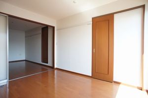 ガラリエ 201号-2