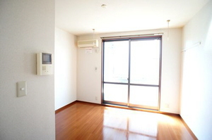 シルフィーＢ 103号-2