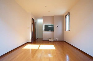 トワ　オランジュＡ 101号-2