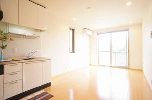 フレシール参番館 201号-2