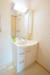 フレシール参番館 201号-7