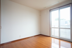 サンシャインヒルズ湘南 201号-4