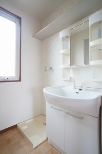 サンシャインヒルズ湘南 201号-9