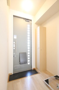 メゾン・パピヨン上大岡 203号-12