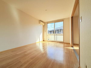 ユーチャリスＣ 103号-4