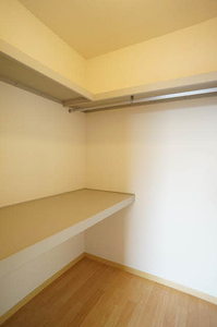 ユーチャリスＣ 205号-7