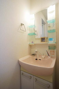 ユーチャリスＣ 205号-8