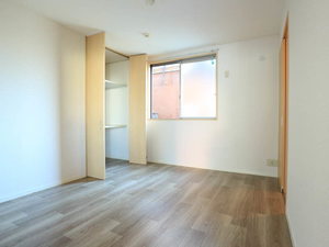 メゾン　ド　クレセール 202号-6