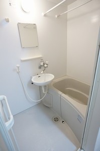 ブルーアース 202号-8