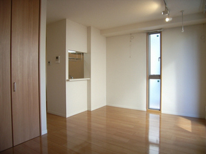 コートプルメリア 203号-4