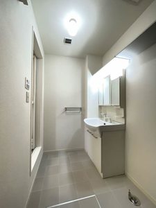 メゾンフローラ 102号-6