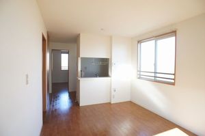 ビラ・トノウチ 202号-2