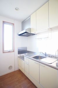 ビラ・トノウチ 202号-3