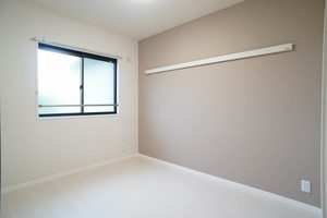 サンフロントあずま 203号-8