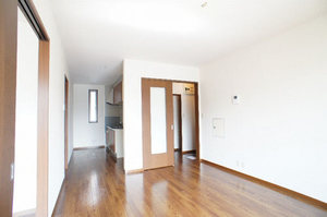 ケンジントンハウス 102号-3