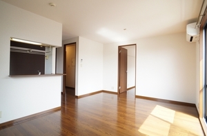 ヴィルヌーブＥ 201号-3