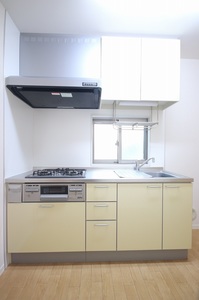 シャルマン ドミール 202号-3