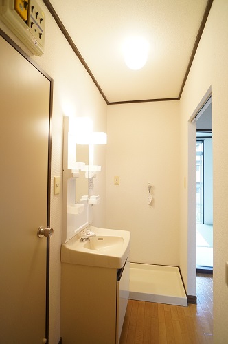 コーポウチダ 101号-9