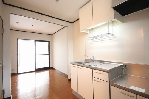 ブランドール金沢文庫 101号-5