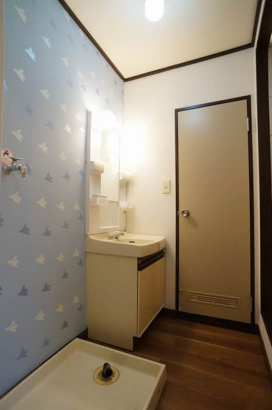 フラワーハイツ　Ｃ 202号-3