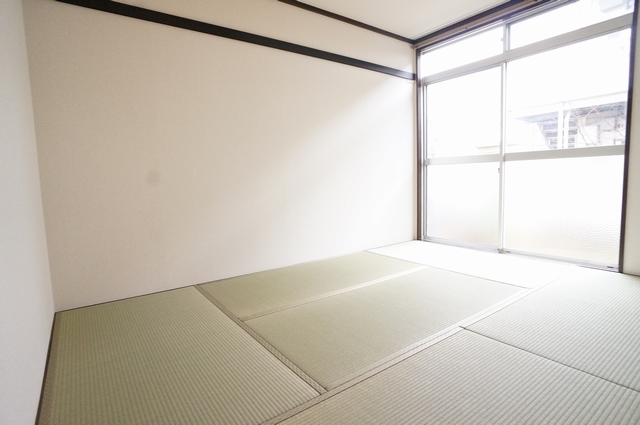 サンモールイシイ 101号-6