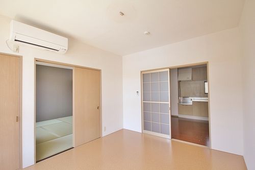 ヴェルドール港南台 202号-3