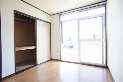 アムール・ヒルカワ 105号-5