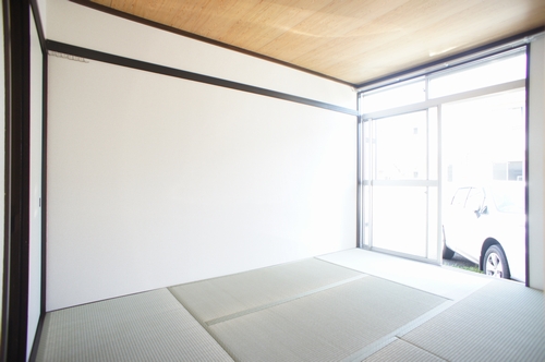 アムール・ヒルカワ 105号-6