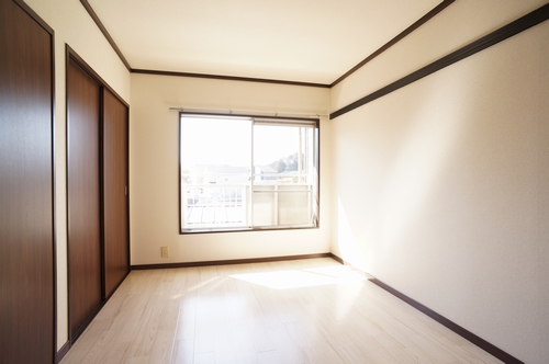 メゾンド－ル杜 203号-5