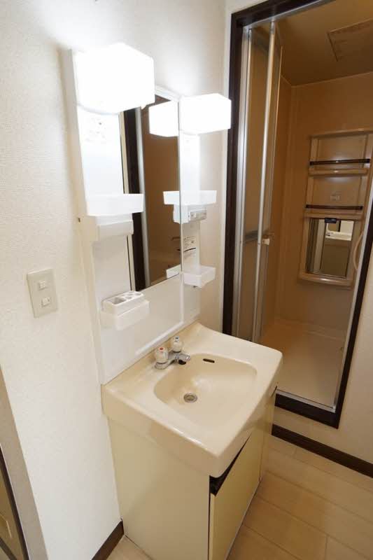 ジュネス伊勢山　Ⅱ 103号-10