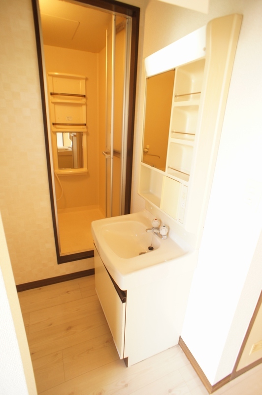 ジュネス伊勢山　Ⅱ 105号-7