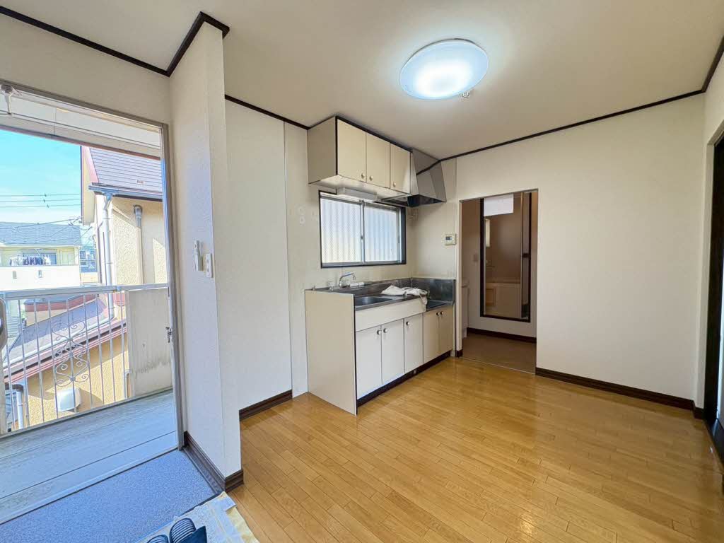 ハイツマ－プル 201号-2