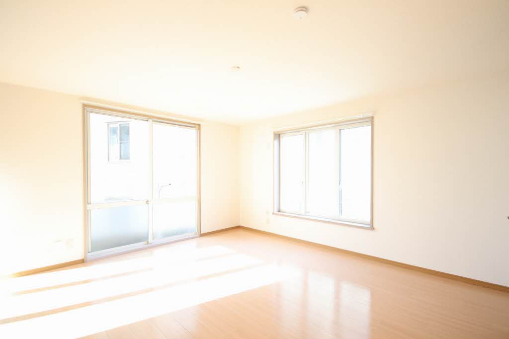 石崎テラス 101号-3